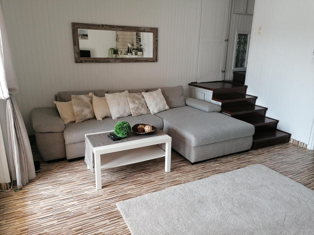 Balatonfuered Apartmanhaz Eksteriør billede